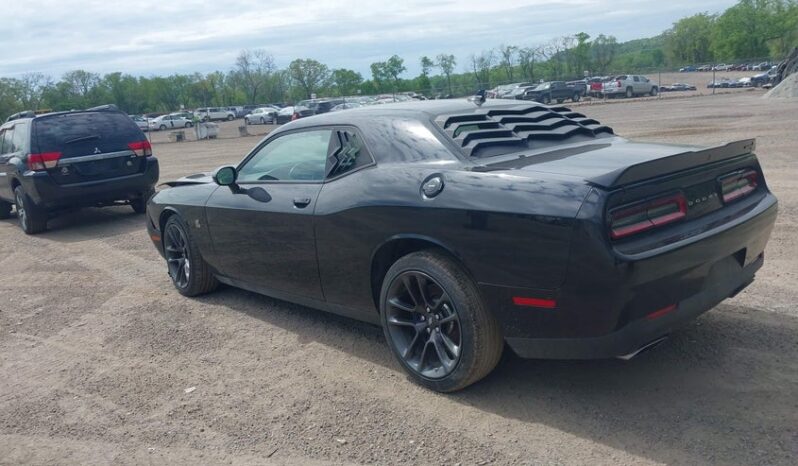 
								2021 Dodge Challenger full									