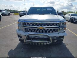 
										2015 Chevrolet Silverado full									