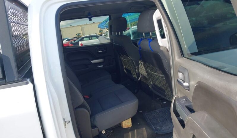 
								2015 Chevrolet Silverado full									