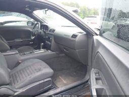 
										2012 Dodge Challenger full									