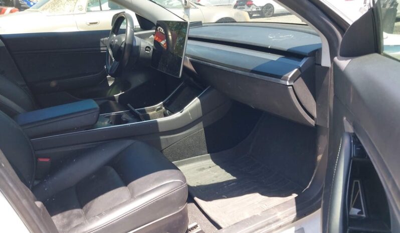 
								2019 Tesla Model 3 full									