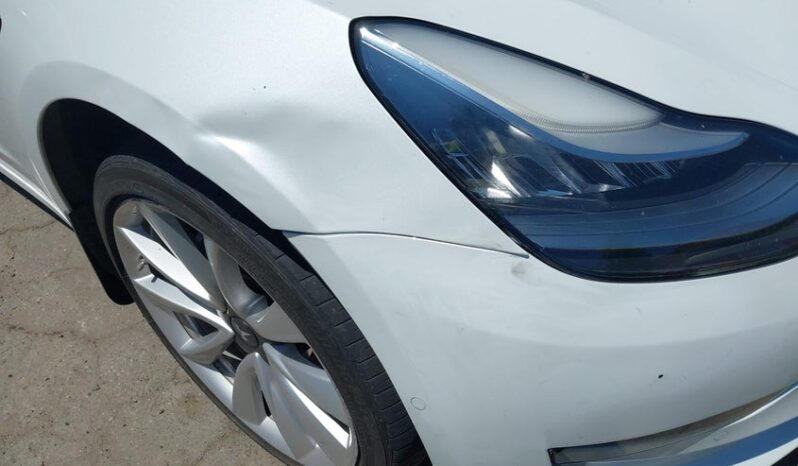 
								2019 Tesla Model 3 full									