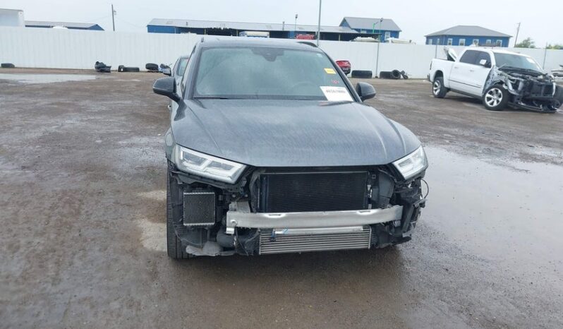 
								2020 Audi Sq5 full									