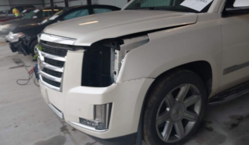 
								2015 Cadillac Escalade full									