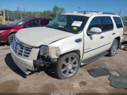 
										2013 Cadillac Escalade full									