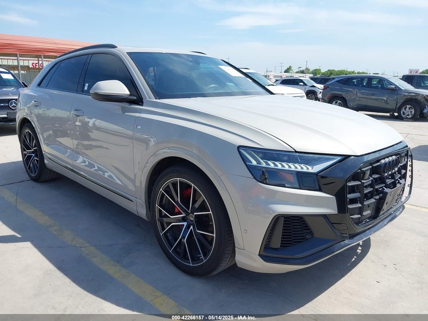 2022 Audi Q8