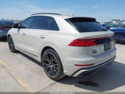 
										2022 Audi Q8 full									