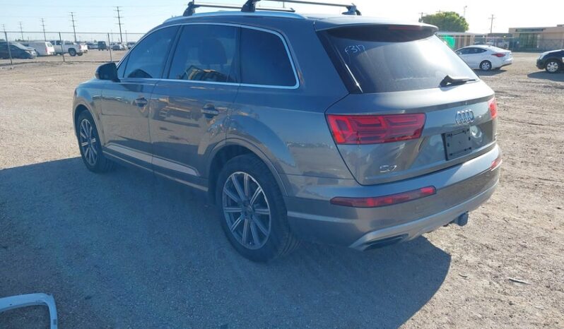 
								2018 Audi Q7 full									