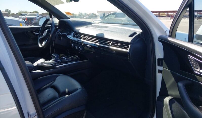 
								2017 Audi Q7 full									