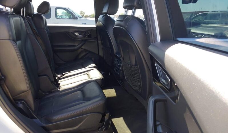 
								2017 Audi Q7 full									