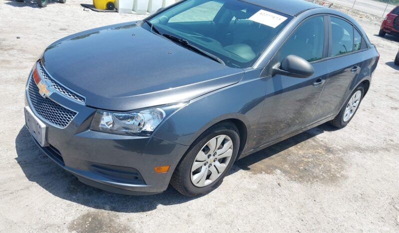 
								2013 Chevrolet Cruze full									