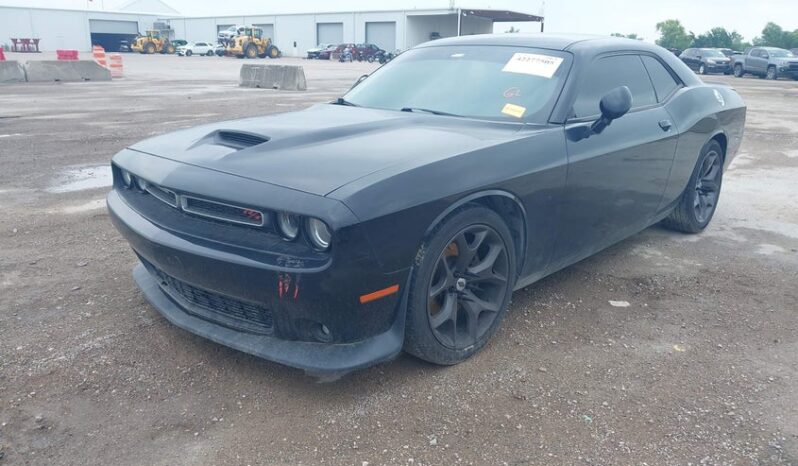 
								2019 Dodge Challenger full									