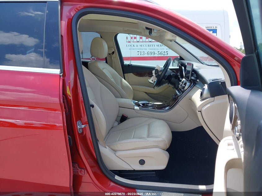 2018 Mercedes-benz Glc 300