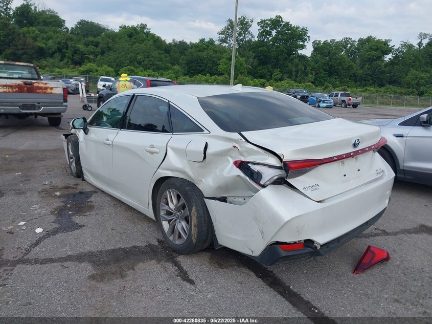 2021 Toyota Avalon
