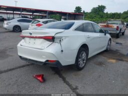 
										2021 Toyota Avalon full									