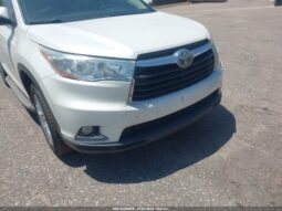 
										2016 Toyota Highlander full									