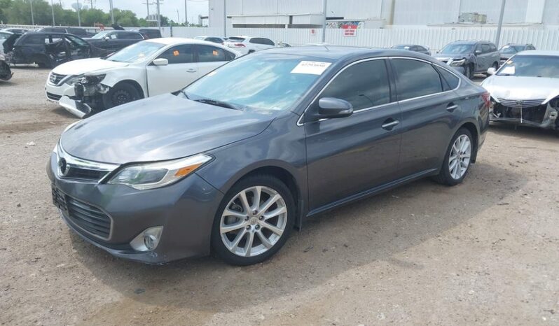 
								2013 Toyota Avalon full									