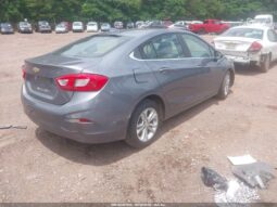 
										2019 Chevrolet Cruze full									