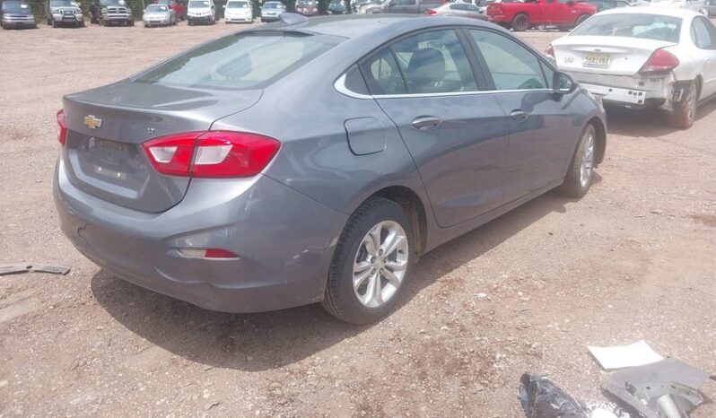 
								2019 Chevrolet Cruze full									