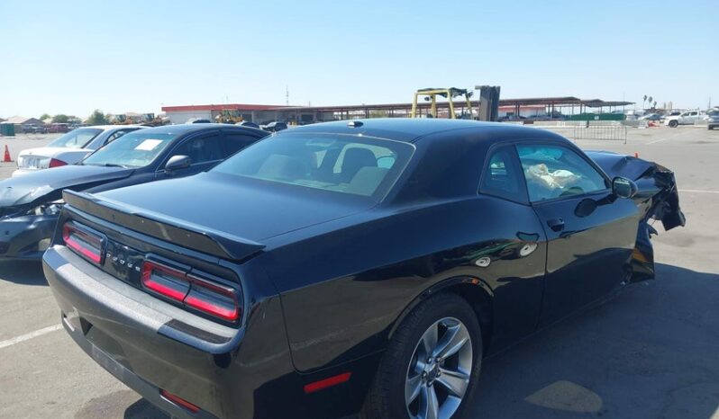 
								2022 Dodge Challenger full									