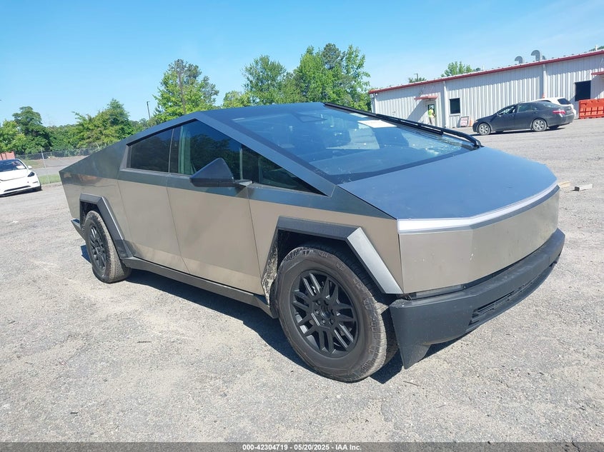 2025 Tesla Cybertruck