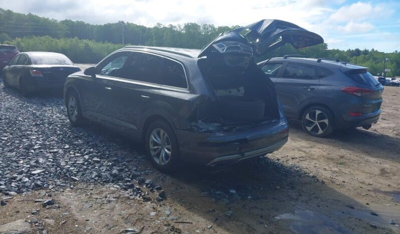 
								2019 Audi Q7 full									