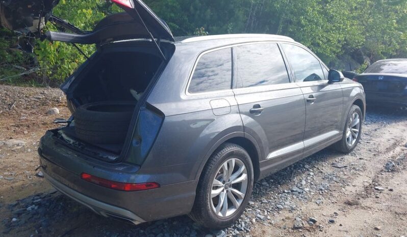 
								2019 Audi Q7 full									