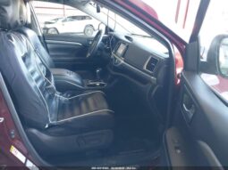 
										2017 Toyota Highlander full									