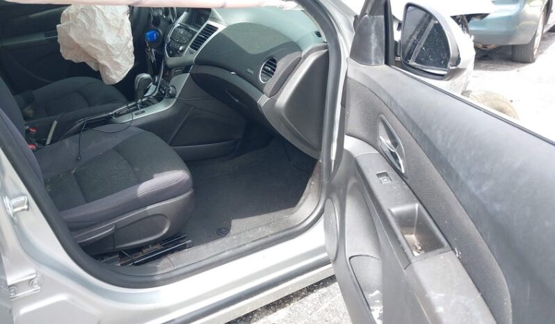 
								2014 Chevrolet Cruze full									