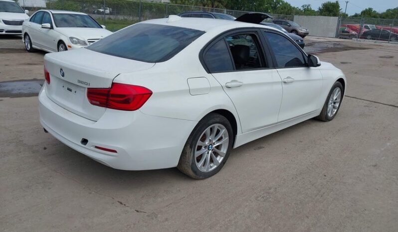 
								2017 BMW 3 series full									