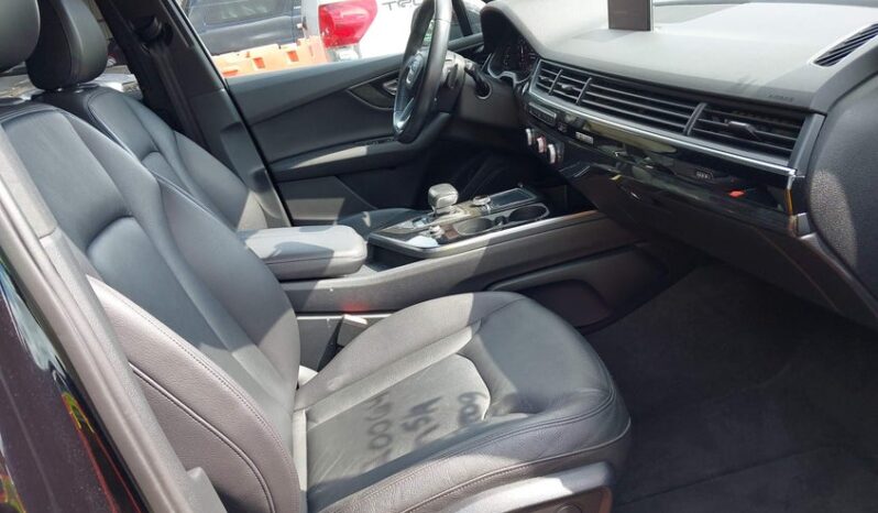 
								2017 Audi Q7 full									