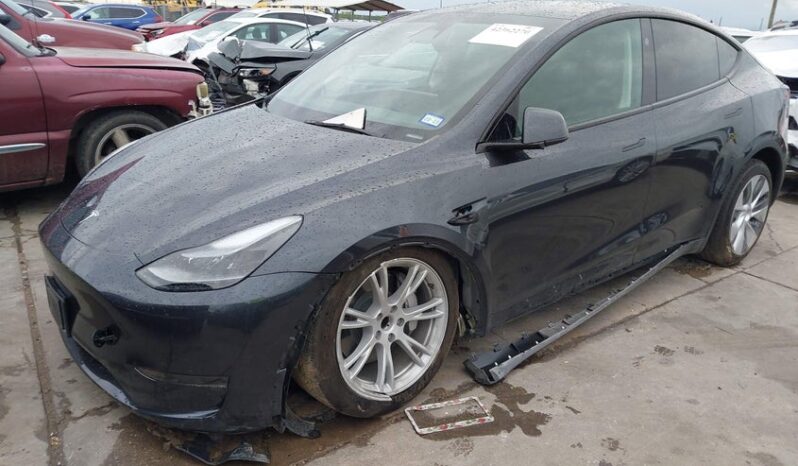 
								2024 Tesla Model y full									