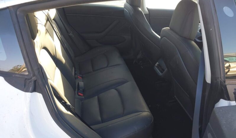 
								2019 Tesla Model 3 full									
