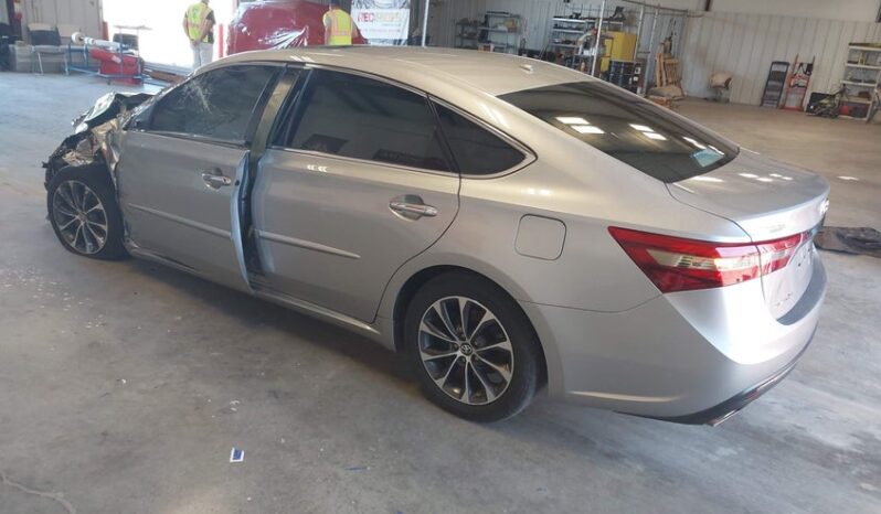 
								2016 Toyota Avalon full									