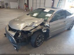 
										2016 Toyota Avalon full									