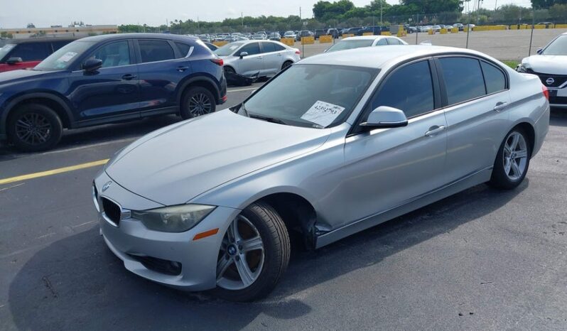 
								2015 BMW 3 series full									
