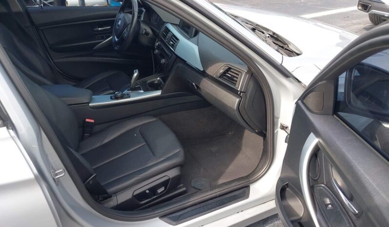 
								2015 BMW 3 series full									