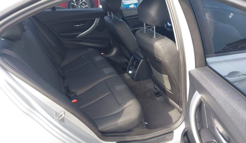 
								2015 BMW 3 series full									