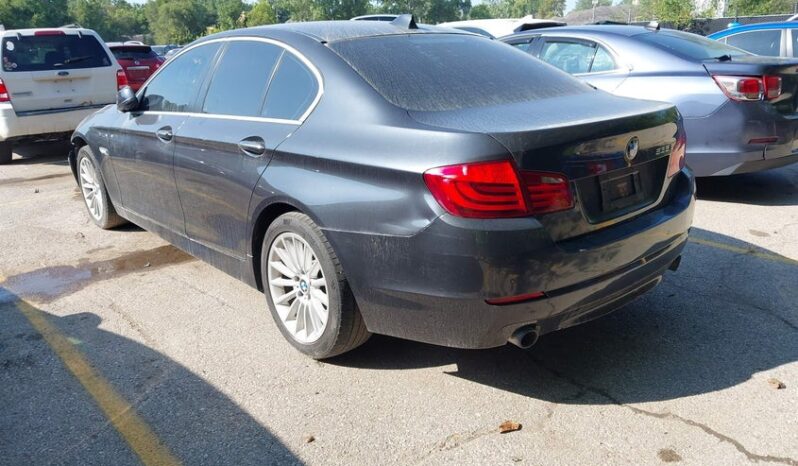 
								2013 BMW 5 series full									