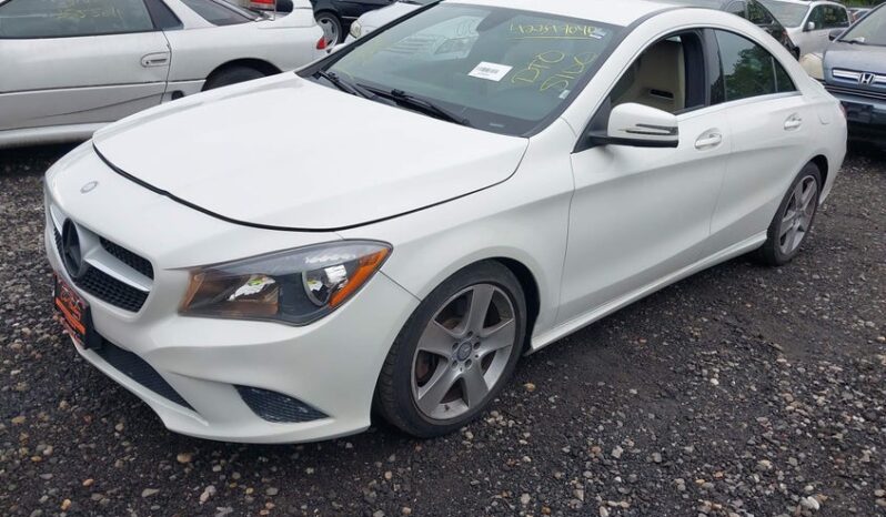 
								2015 Mercedes-benz Cla 250 full									