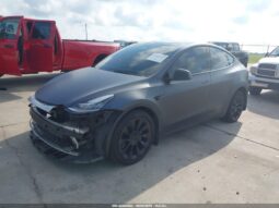 
										2022 Tesla Model y full									