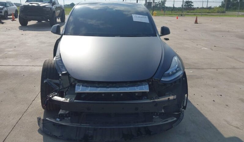 
								2022 Tesla Model y full									