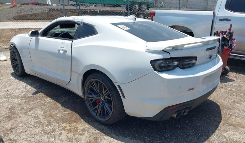 
								2021 Chevrolet Camaro full									