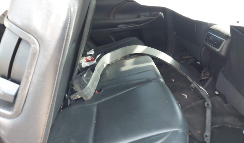 
								2015 Toyota Highlander full									
