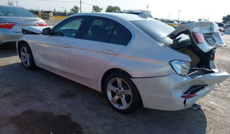 
								2015 BMW 3 series full									