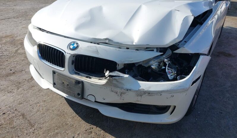 
								2015 BMW 3 series full									
