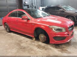 
										2015 Mercedes-benz Cla 250 full									