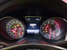 
										2015 Mercedes-benz Cla 250 full									