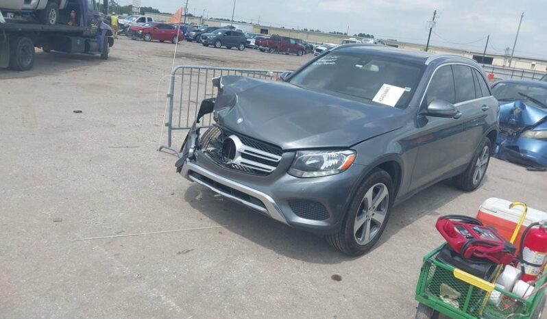 
								2016 Mercedes-benz Glc 300 full									