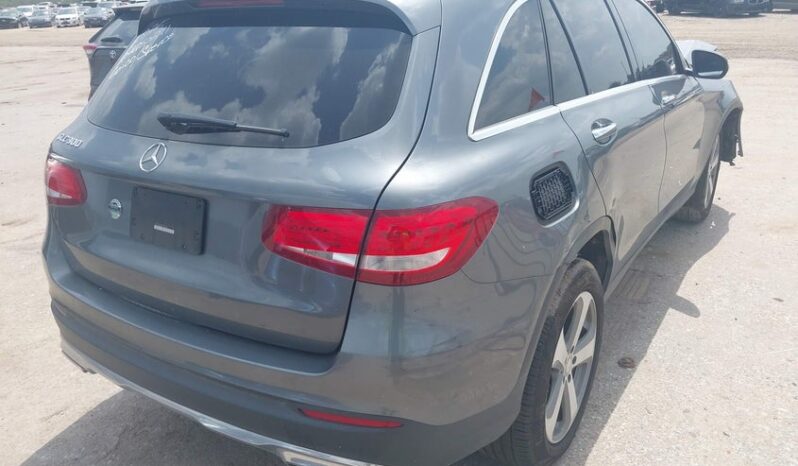 
								2016 Mercedes-benz Glc 300 full									